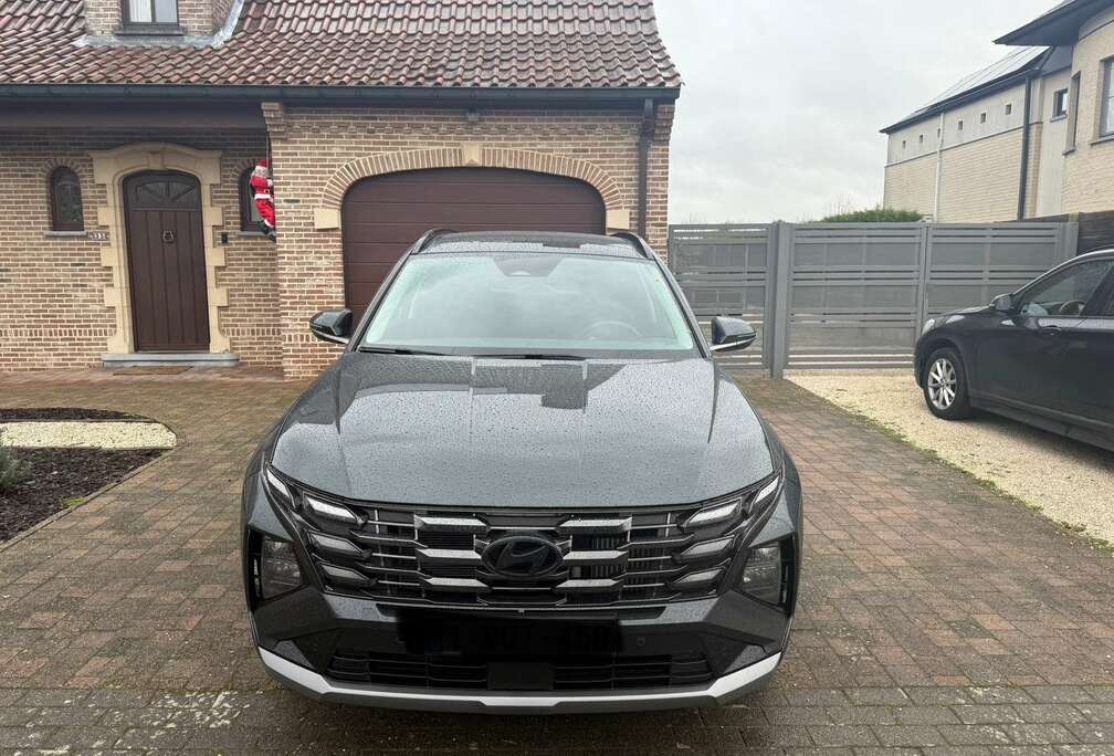 Hyundai TUCSON 1.6 T-GDi 48V-Hybrid 2WD DCT Select