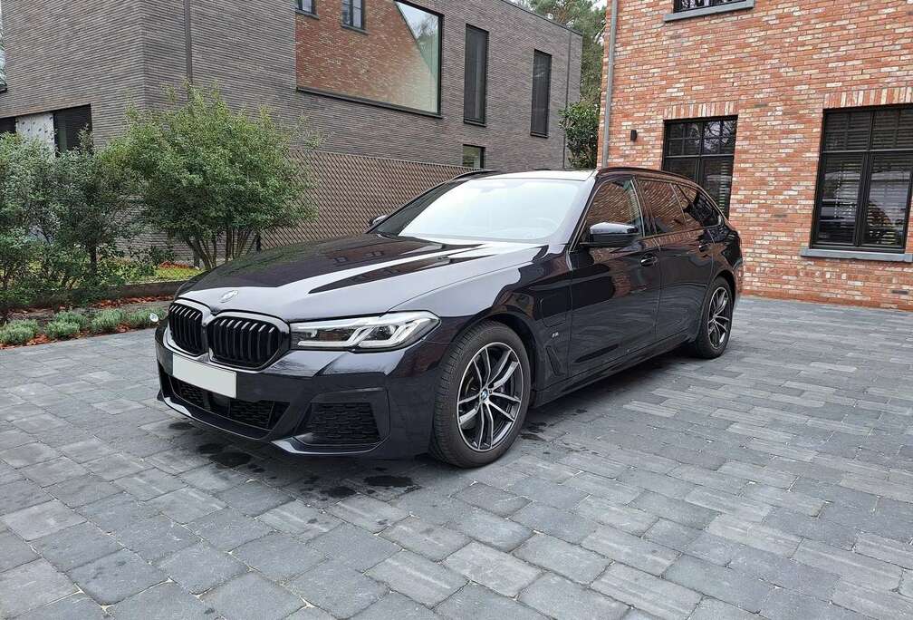 BMW e xDrive Touring M-sportpakket