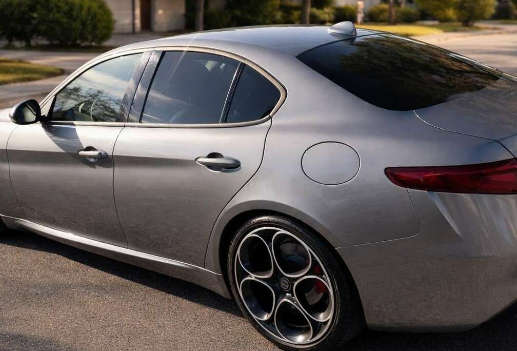 Alfa Romeo Giulia 2.2 diesel. boîte automatique