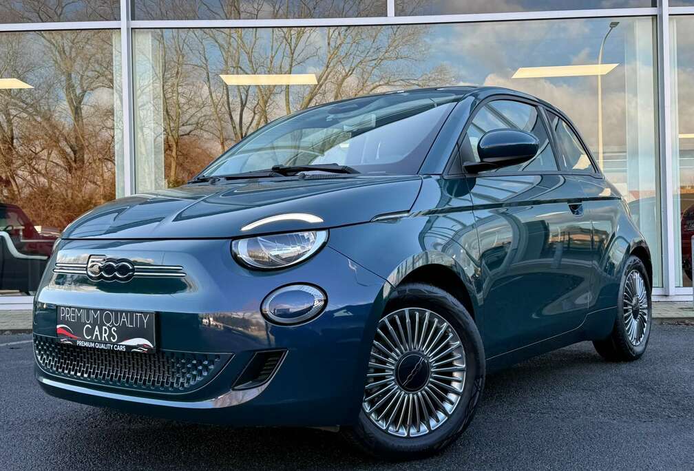 Fiat ICON 42kWh / PANO / CARPLAY / CAMERA /
