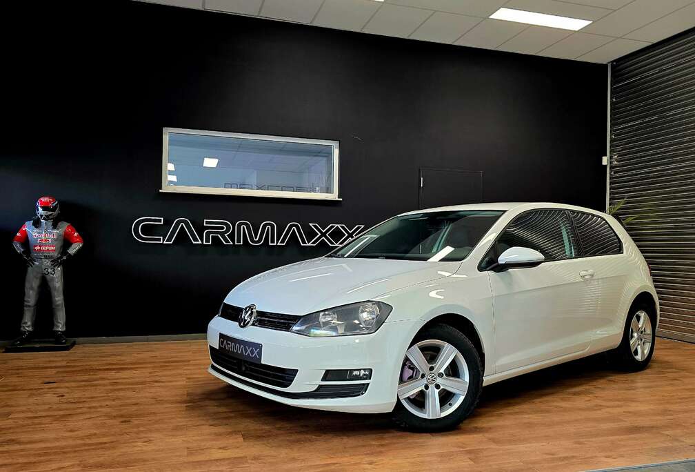 Volkswagen Golf 1.6 TDi Highline dans un état rare  A voir  parfait pour petit budjet, aucun frais a prévoir