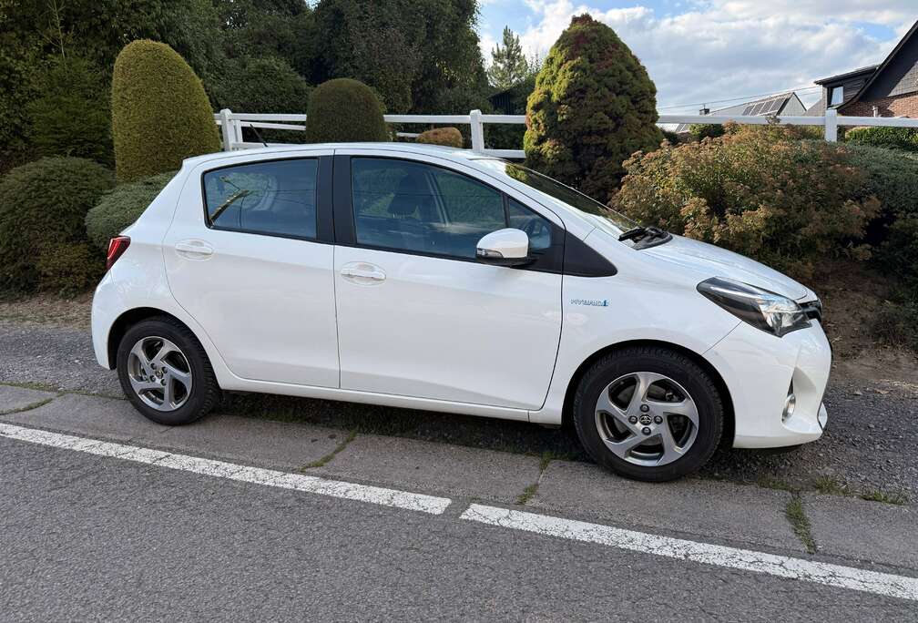 Toyota Yaris Hybrid 1.5i VVT-i Comfort E-CVT