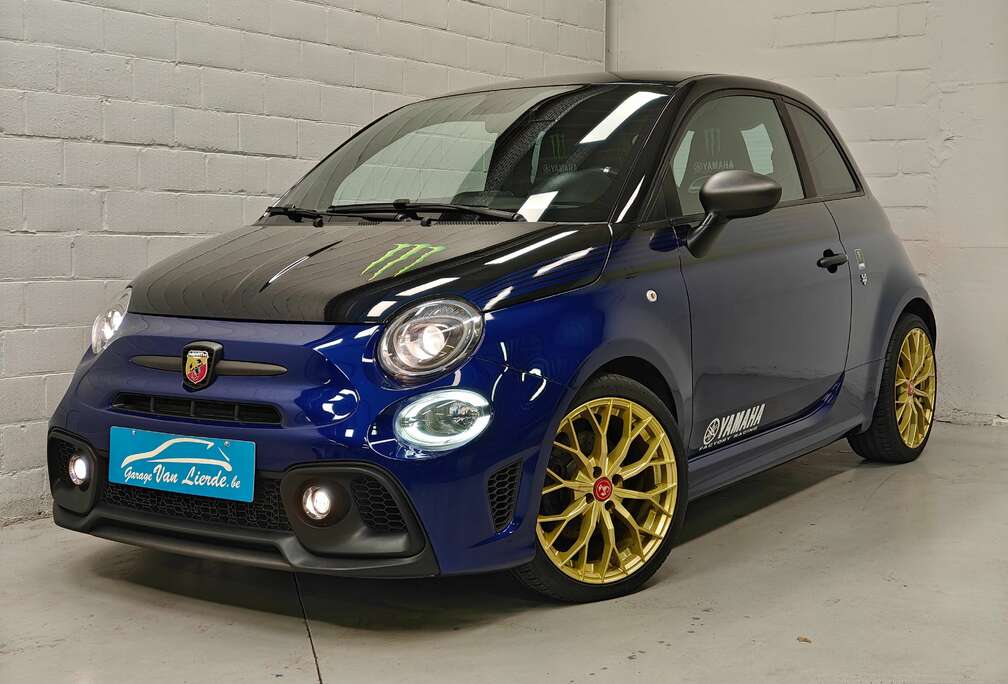 Abarth 1.4 T-Jet MonsterEnergyYamaha-1/2000-Apple Carplay