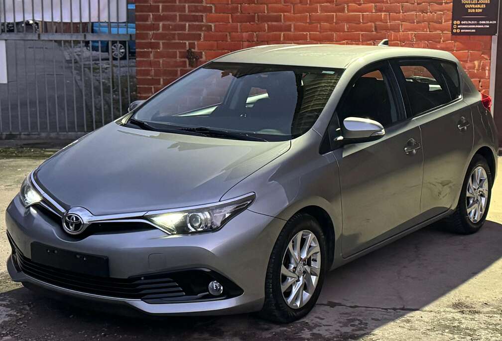 Toyota 1.6 D-4D EURO-6b Prête à immatriculer