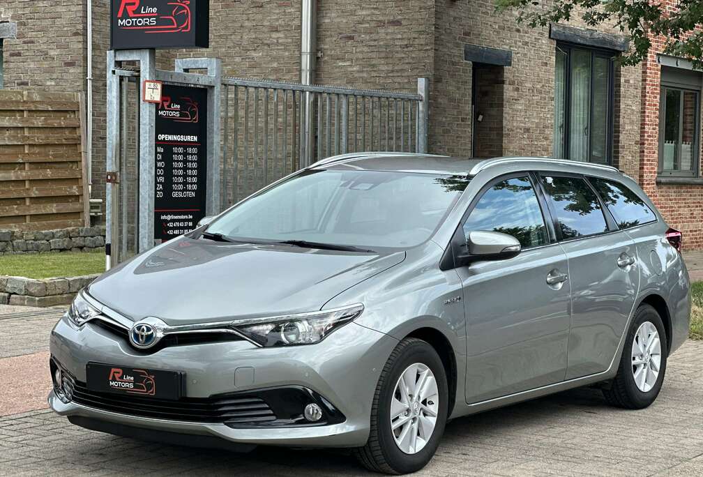 Toyota SW 1.8i Hybride - 2019 - Camera - weinig km