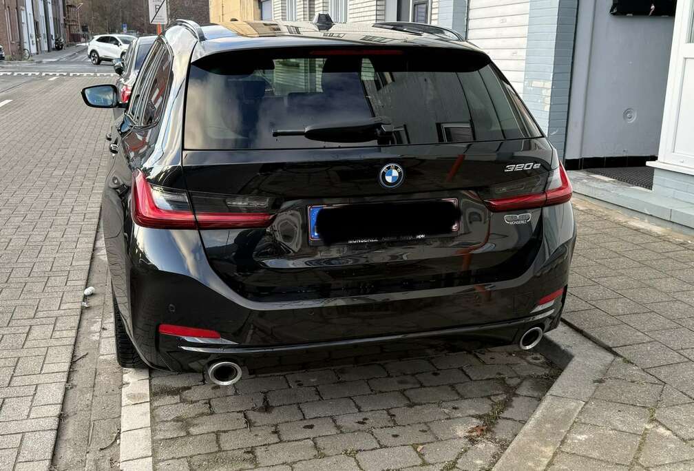 BMW Touring 320eA PHEV