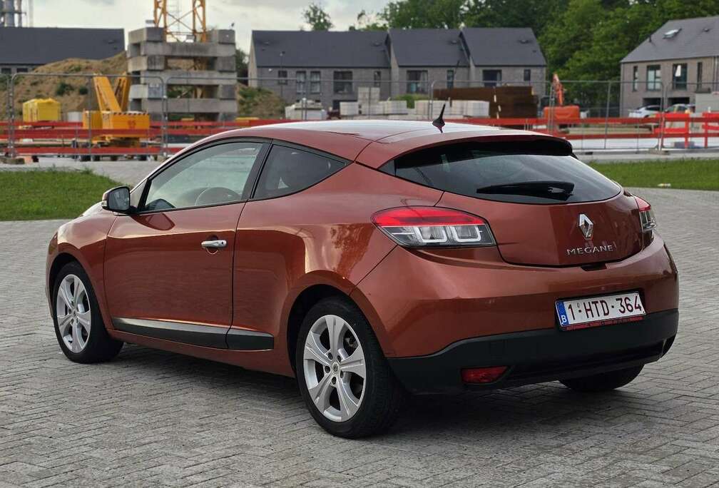 Renault Mégane Coupé 1.6i Dynamique