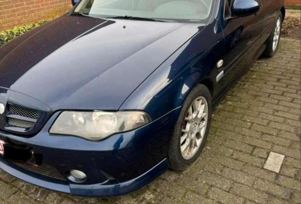 MG 1.8i 16v ZS120 Sport
