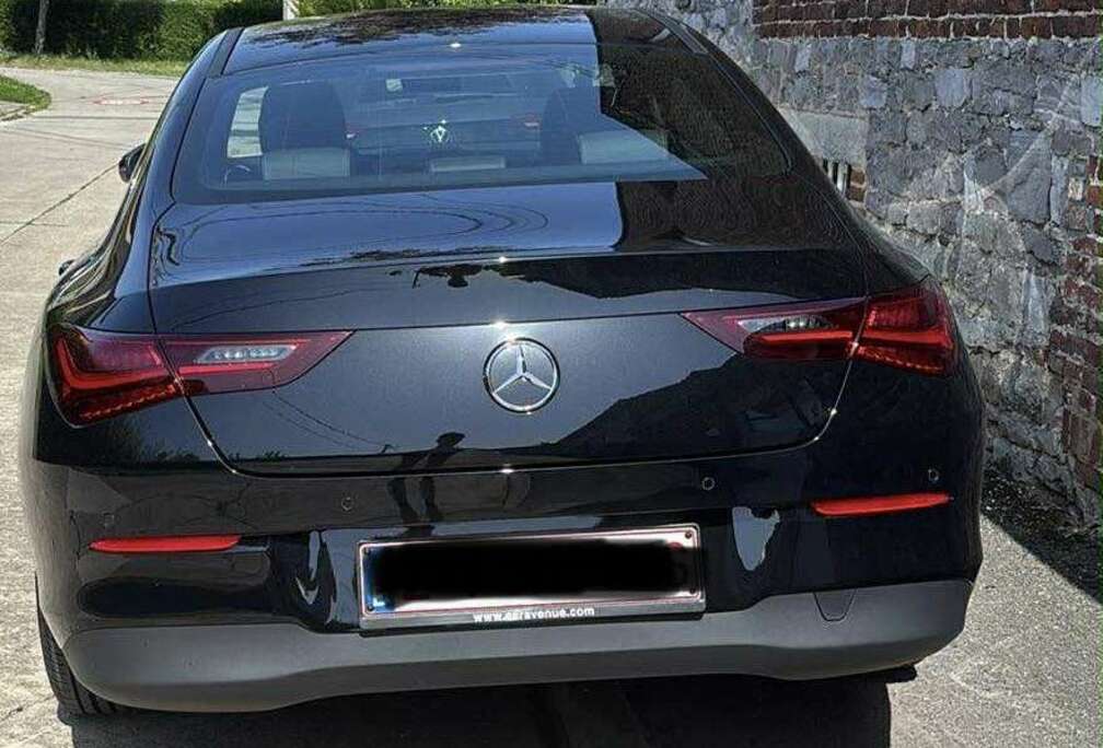 Mercedes-Benz Essential Line