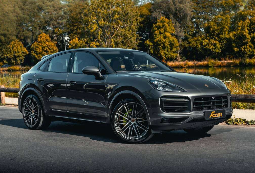 Porsche E HYBRID ***COUPE / FULL PC HISTORY / AEROKIT ***