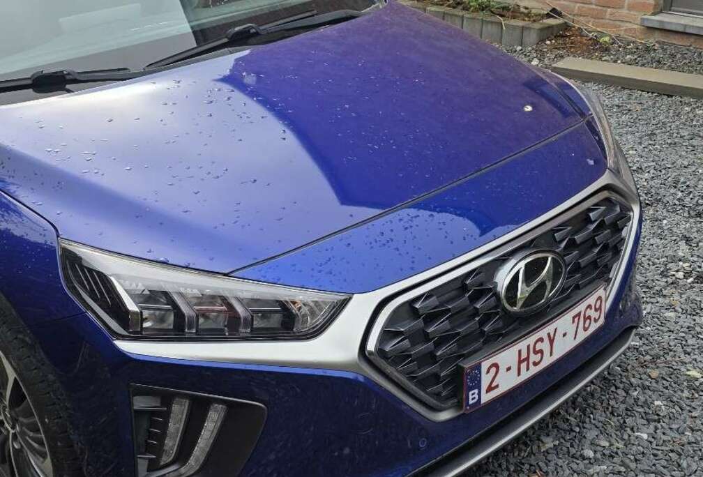 Hyundai HEV 1.6 GDi Shine (BlueLink) DCT