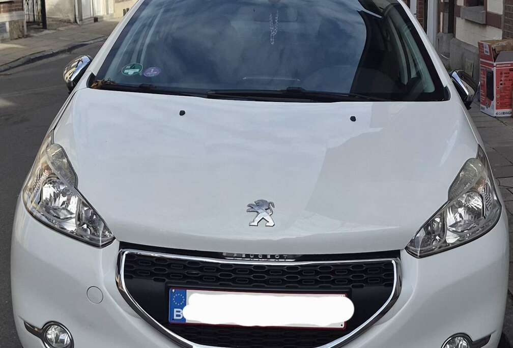 Peugeot 1.2i Style