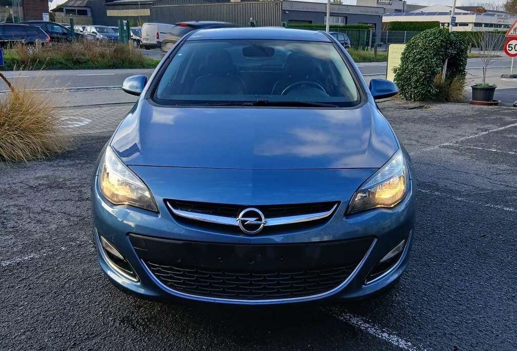 Opel 1.6 D (CDTI DPF ecoFLEX) Start/Stop Excellence