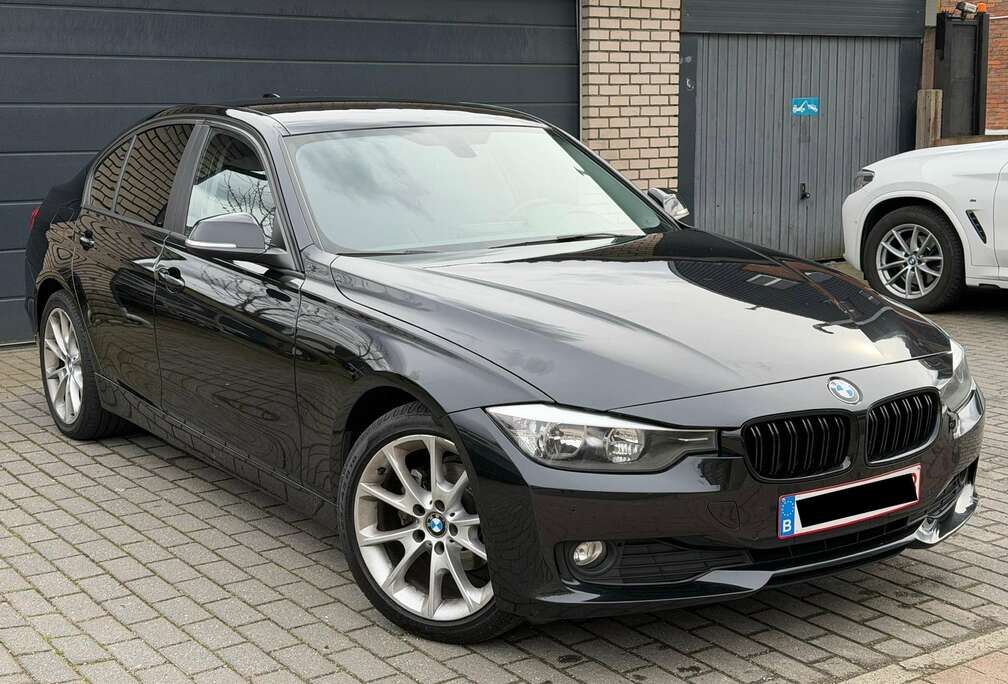 BMW d 2.0 - GroteNavi/Stoelverwarming/HiFi