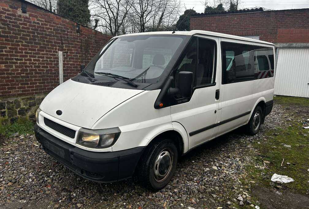 Ford 280 M 2.0 TDdi Posibile 8+1 Place Avec Clim