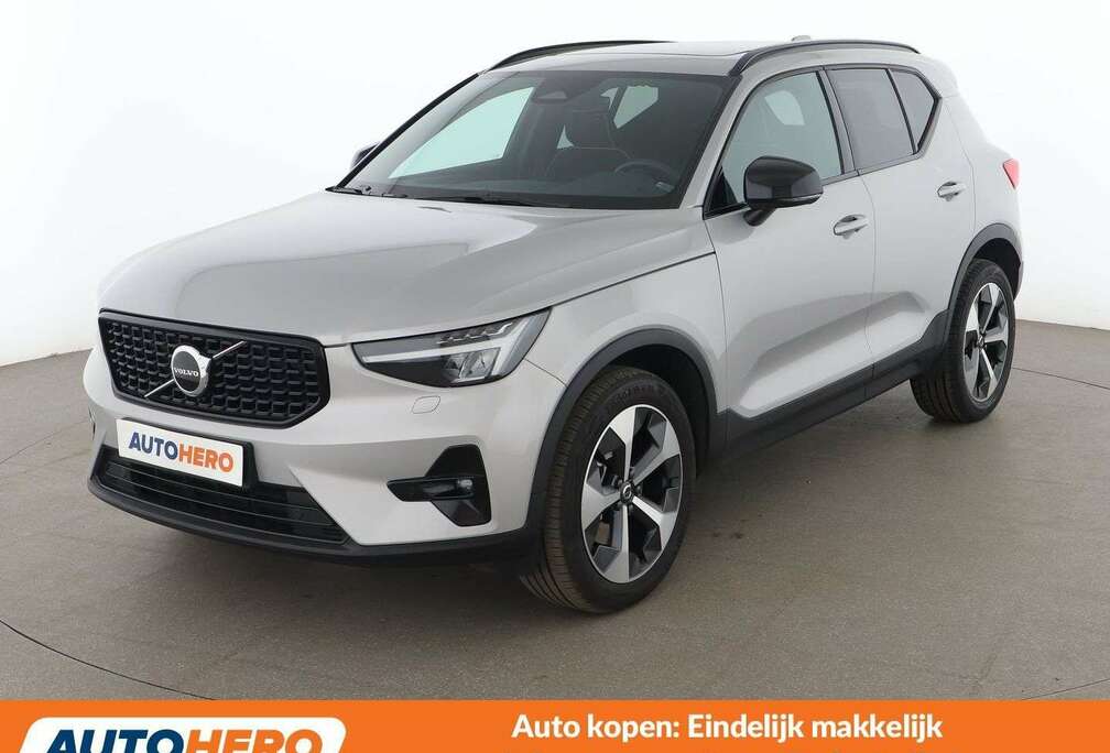 Volvo 2.0 B4 Mild-Hybrid Momentum 2WD