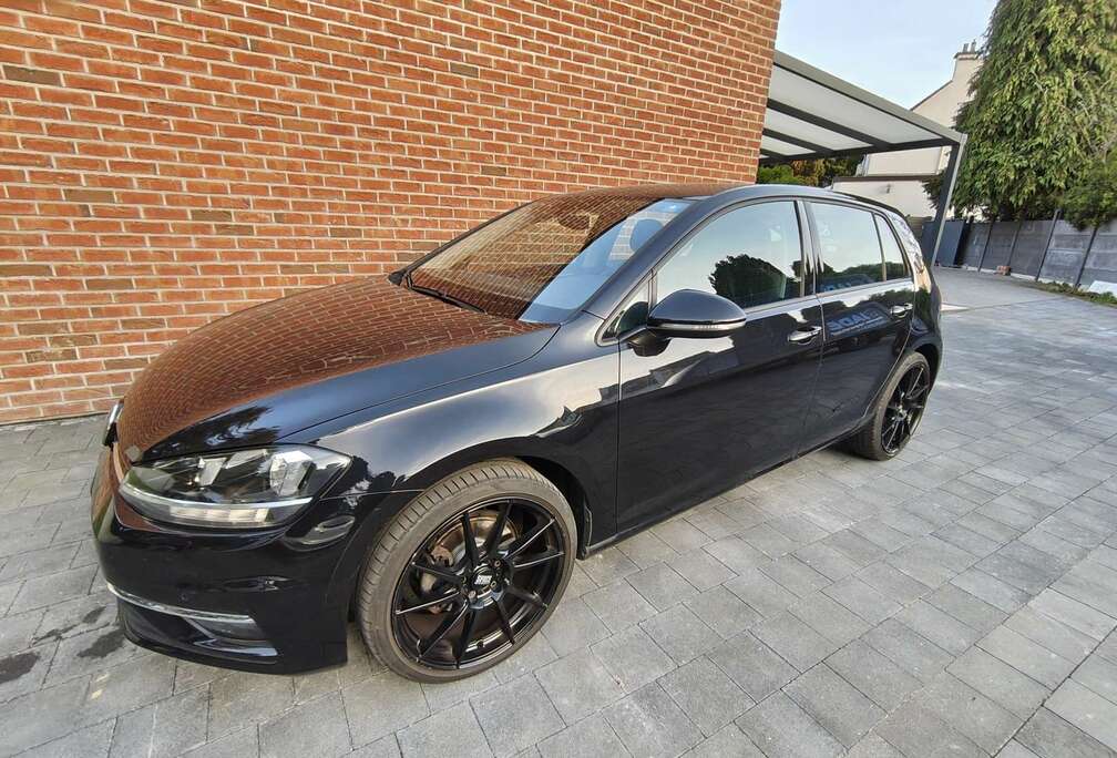 Volkswagen 1.5 TSI  R line