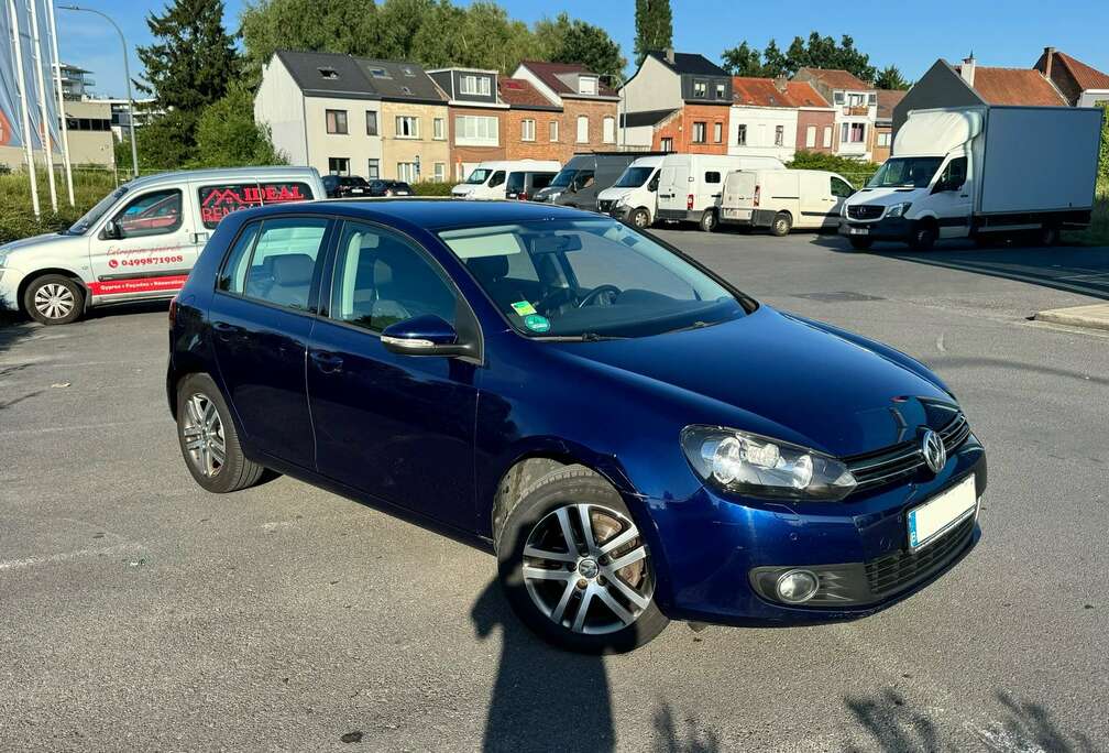 Volkswagen 1.4 Essence - Prête  tre Immatriculée