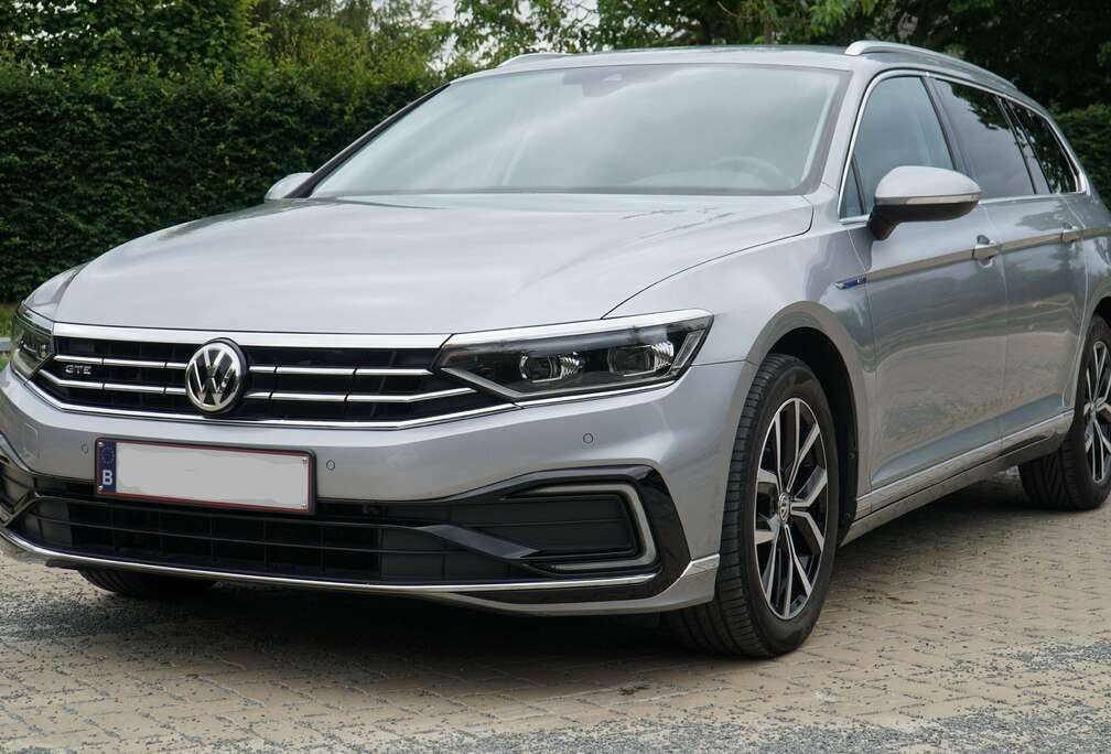 Volkswagen Passat GTE 1.4 eHybrid PHEV DSG (160 kW)