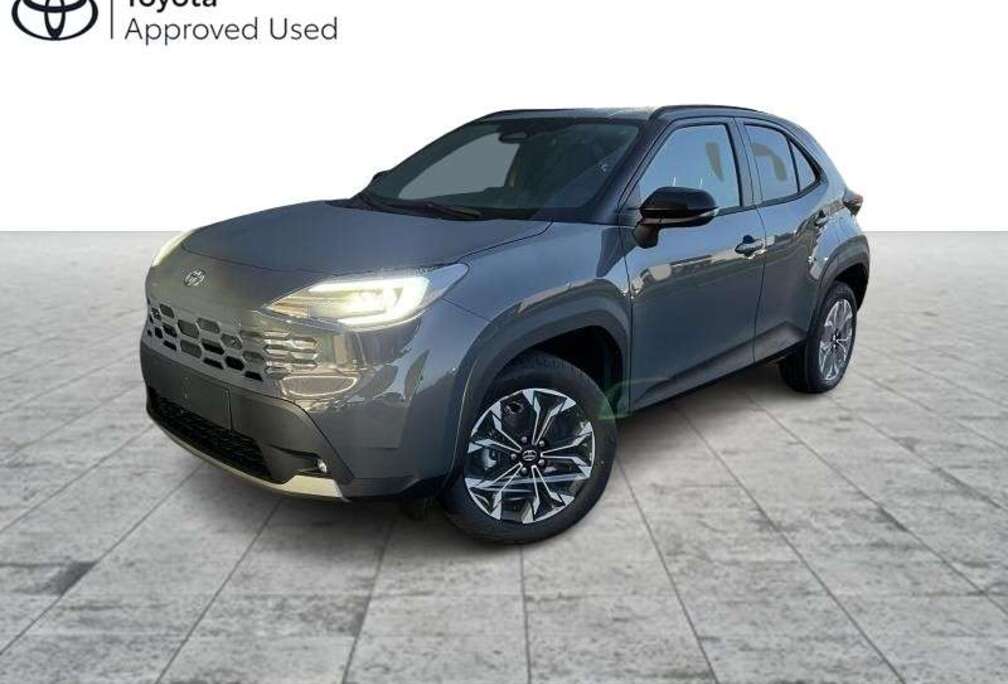Toyota 1.5 Hybrid 130pk Executive + Safety Pack