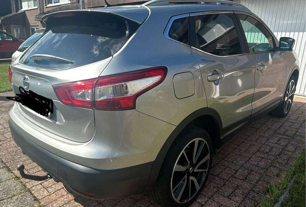 Nissan Qashqai 1.2 DIG-T TEKNA