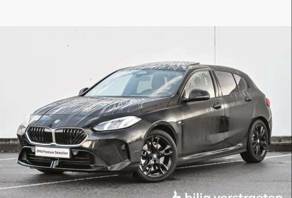 BMW xDrive Hatch M-Sport - PANO - DASP