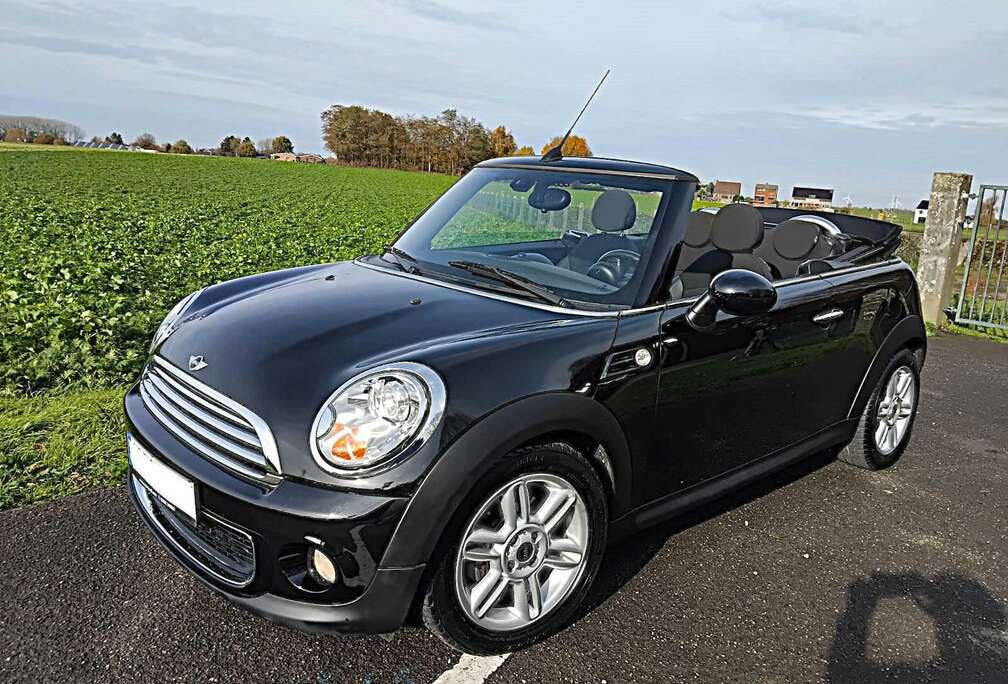 MINI Automatique 1.6 Ess Très belle voir description