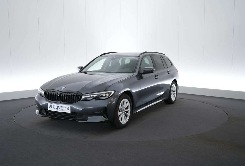 BMW 3 Touring 318iA Business LEDER/STOF LED GPS PDC Ve