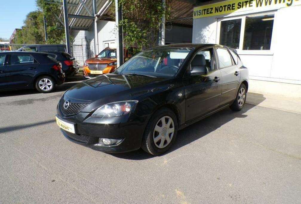 Mazda 1.4 84cv 5portes noir 03/06 2950€ CT et carpass