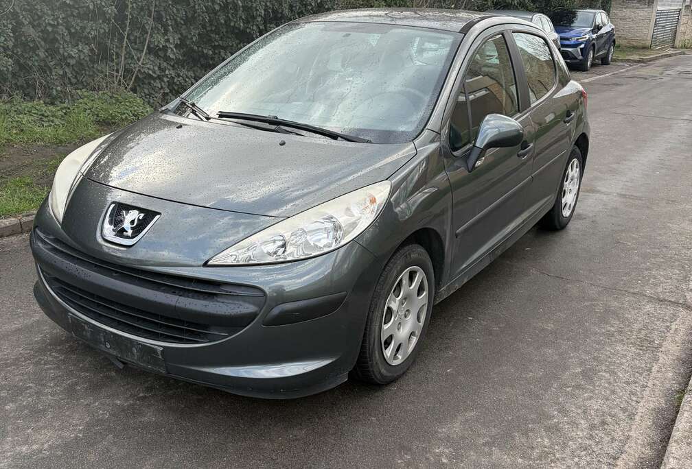 Peugeot 1.4i Trendy