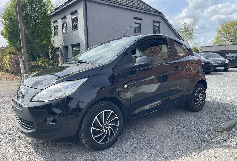 Ford 1.2i Benzine,Airco,Start/Stop,64.000km.,1e eigenaar
