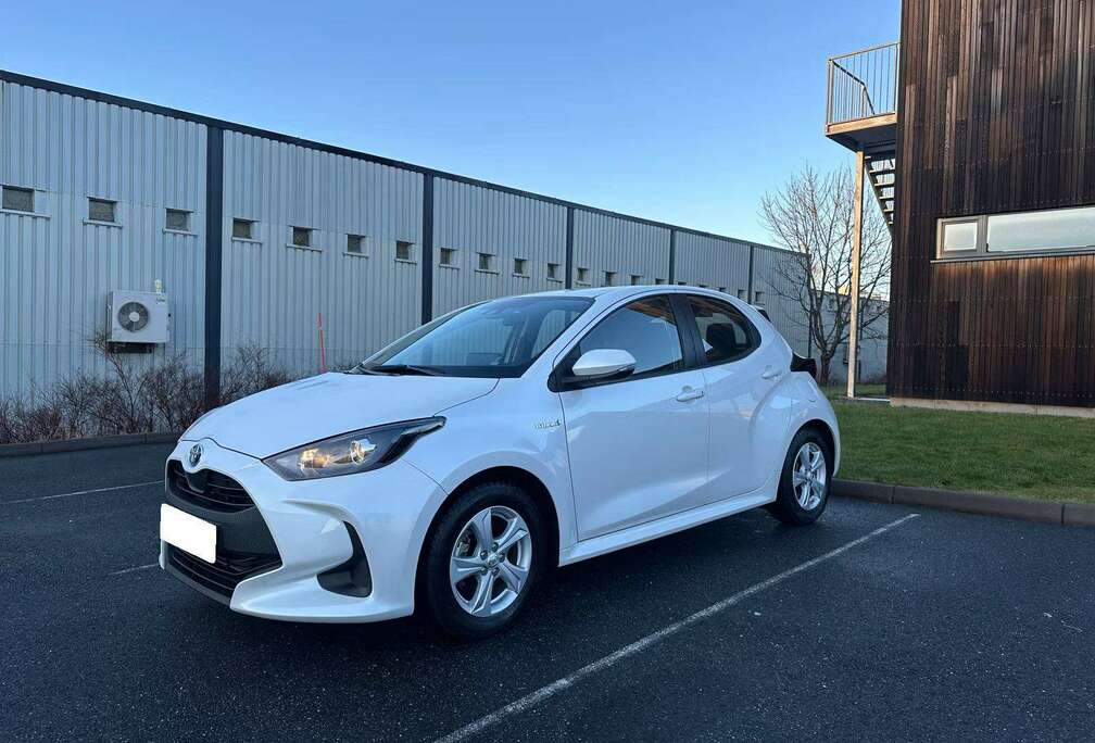 Toyota 1.3i VVT-i 16v Linea Sol