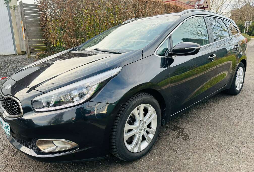Kia 1.6 CRDi Executive AUTOMATIQUE 7850€
