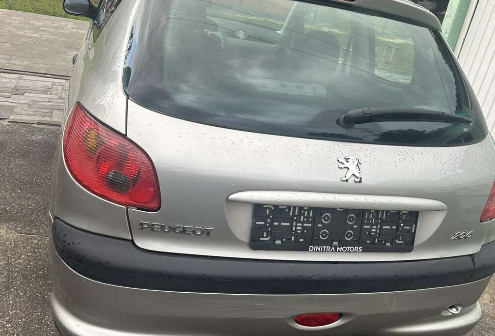 Peugeot