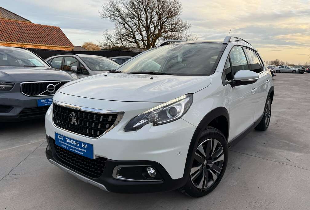 Peugeot 1.2i PURETECH 110PK NAVI LEDER PANO-DAK CAMERA PDC