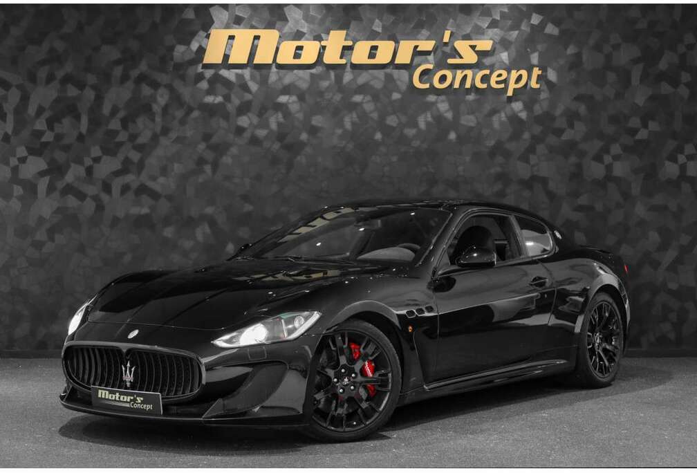 Maserati MC STRADALE - 502 EXEMPLAIRES