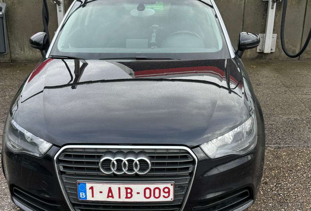 Audi A1 1.6 TDIAttraction