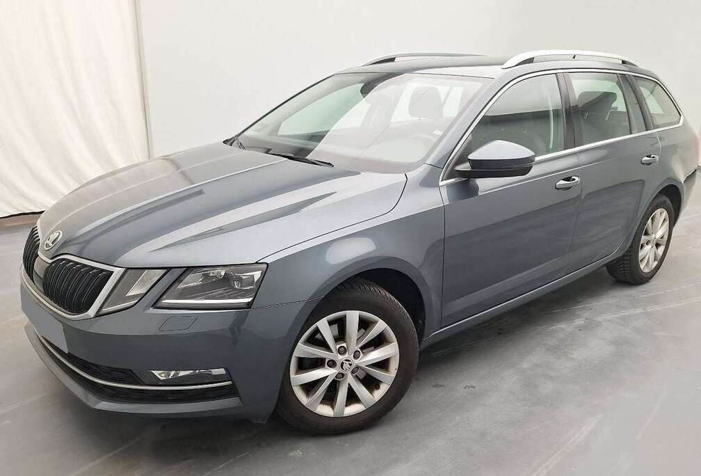 Skoda 1.0 TSI Style*FULL OPTION*Camera*Carplay*Navi*Cuir