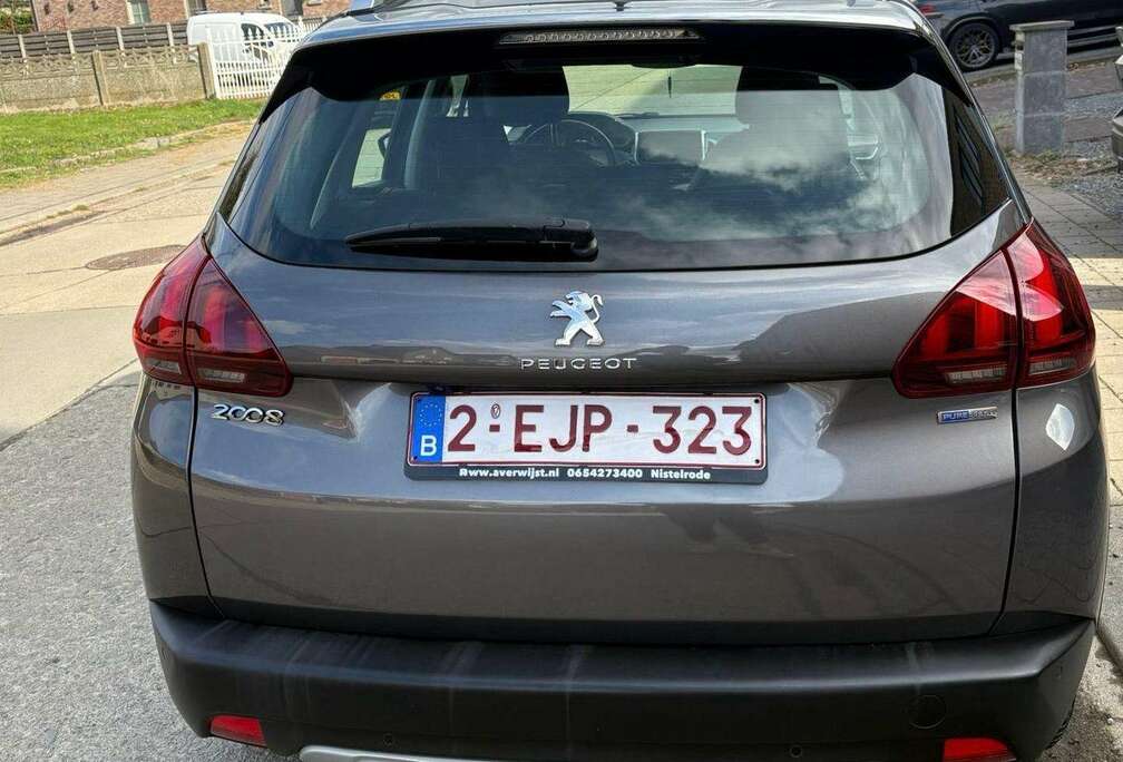 Peugeot 2008 1.2 PureTech Allure S