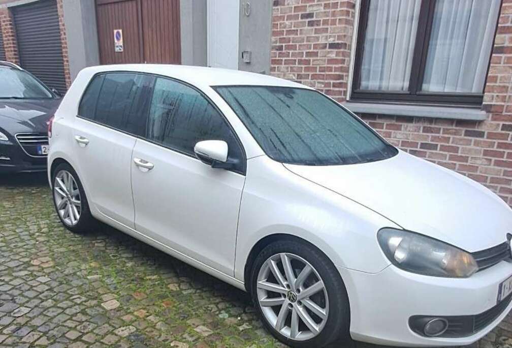 Volkswagen 5p 1.6 tdi Highline