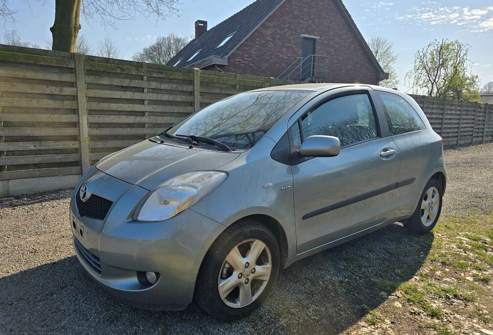 Toyota Yaris 1.4 diesel automaat 50 130 km