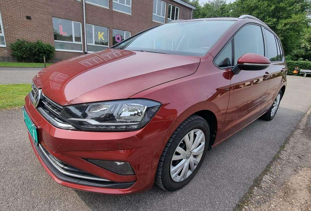 Volkswagen Golf Sportsvan 1.0 TSI BMT Highline OPF