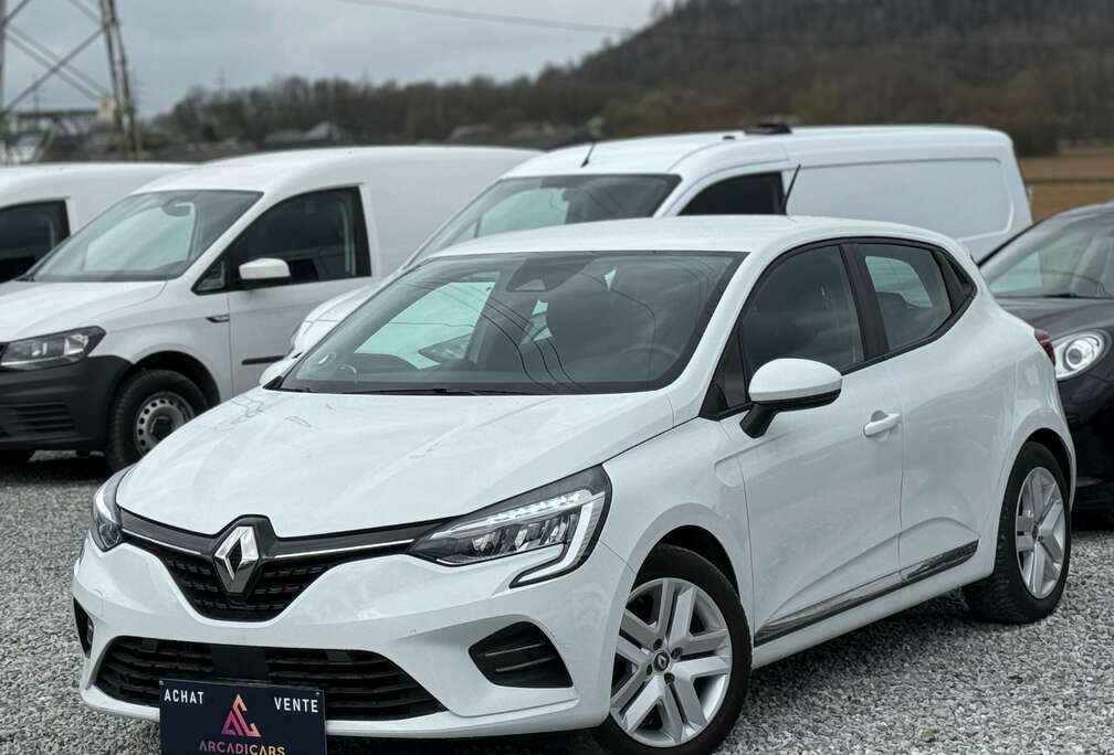 Renault 1.0 TCe ZEN – CARPLAY – SIÈGES CHAUFFANTS – 1ER PROPRIÉTAIRE - CAPTEURS DE RECUL