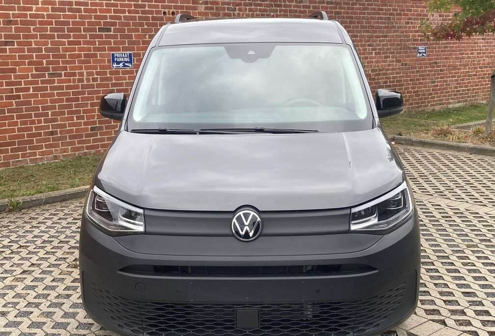 Volkswagen 2.0 TDi - Zeer veel opties - Uitzonderlijk slechts 4.000 Km !