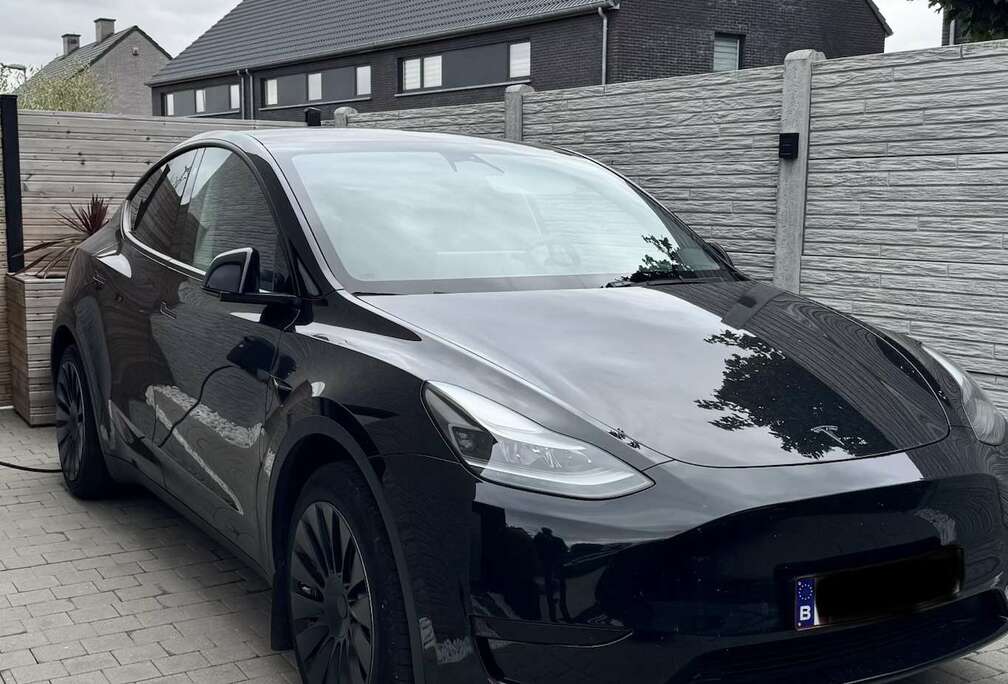 Tesla 72.5 kWh Standard Range