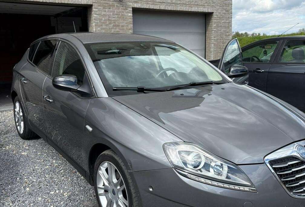 Lancia 1.6 MultiJet Business Line