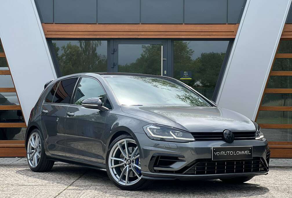 Volkswagen 4-MOTION / PANDAK/ LED/ DYNAUDIO/ ADAPTIVE/ GARANTIE
