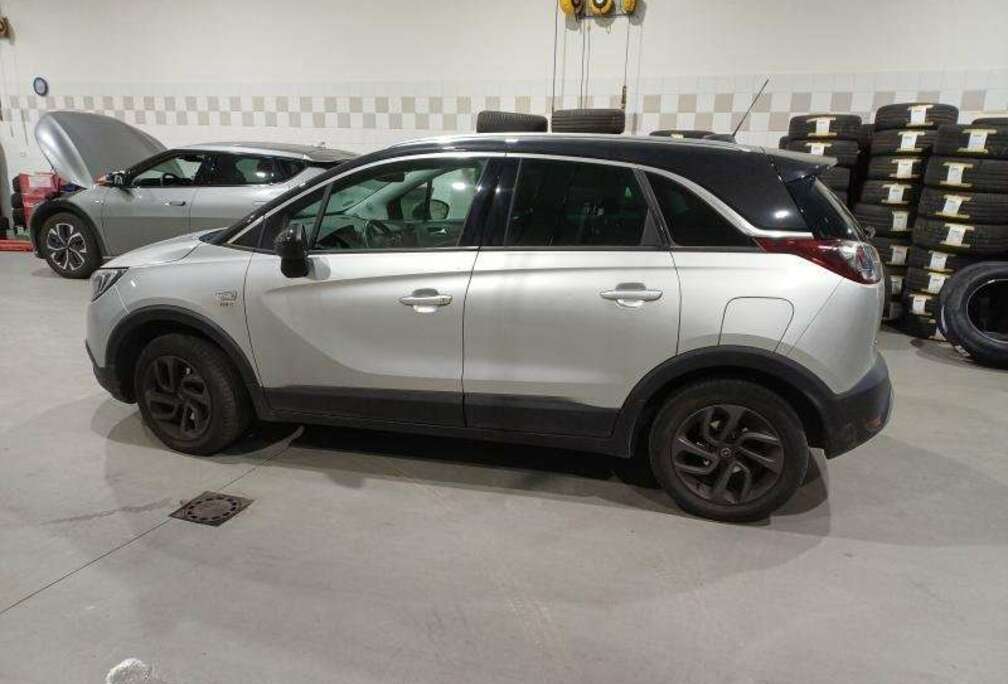 Opel 1.2 Puretech / Aut. / Navi / PDC v+a / Camera /...