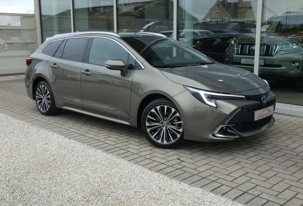 Toyota TS 1.8 Hybrid STYLE 140pk FACELIFT+Zetelverwarming