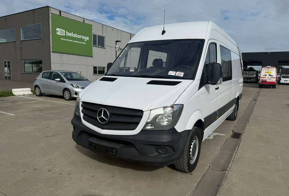 Mercedes-Benz 316 (Stock ID 81075)